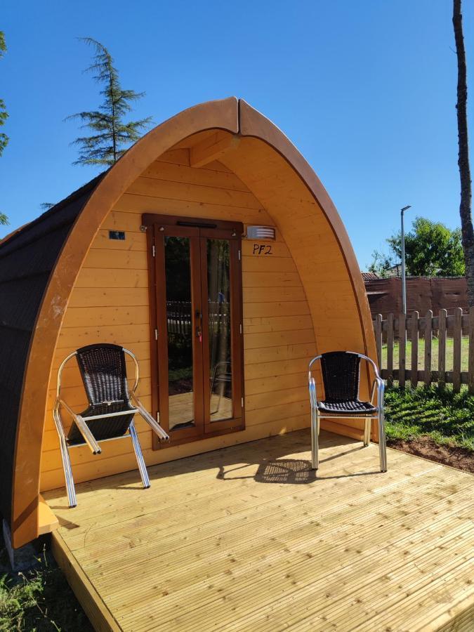 Teiraboa Base Camp Ξενοδοχείο Arzúa Εξωτερικό φωτογραφία